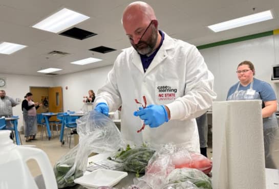 Food science lab at Riverland