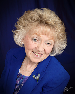 Alice Holst